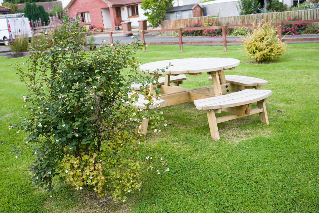 The White Swan Inn Lowick  Exteriör bild